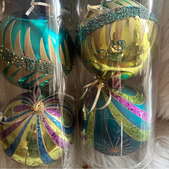 6 CELEBRATE IT ORNAMENTS - Picture 8 of 17